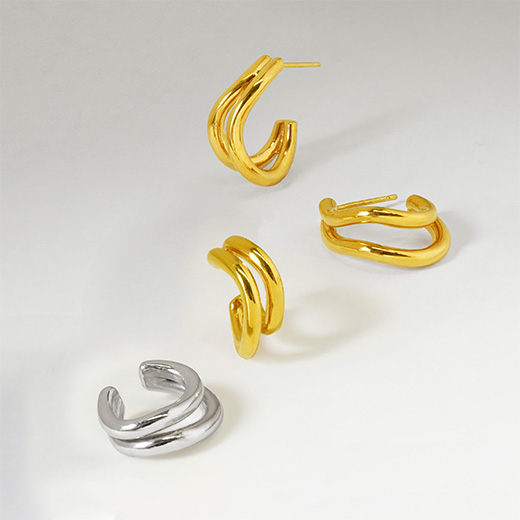 超美品 mistyミスティ　ロング　ネックレスとピアス　セットステーションタイプ 超美品 mistyミスティ ロング ネックレスとピアス セット